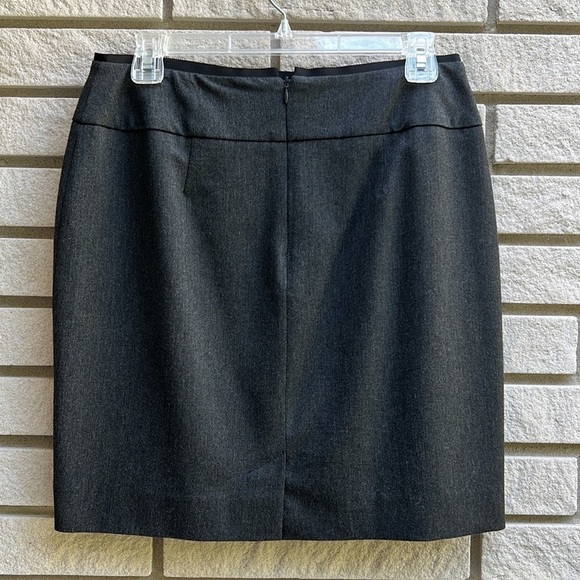 TRISTAN Grey Dress Skirt with Black Ribbon Trim Sz 8 - Picture 6 of 9